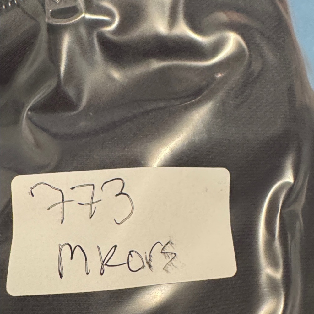 MICHAEL KORS MK LOGO BLACK ZIP UP HOODIE SIZE LARGE - Picture 6 of 6